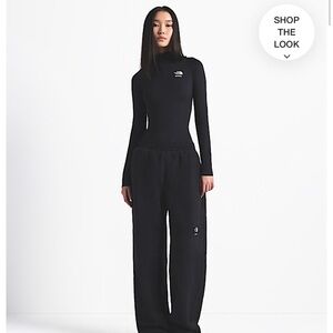 The North Face/SKIMS Women's Black Fleece Track Pants. Size Large